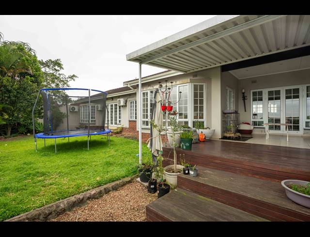 4 BEDROOM TOWNHOUSE FOR SALE IN GILLITTS